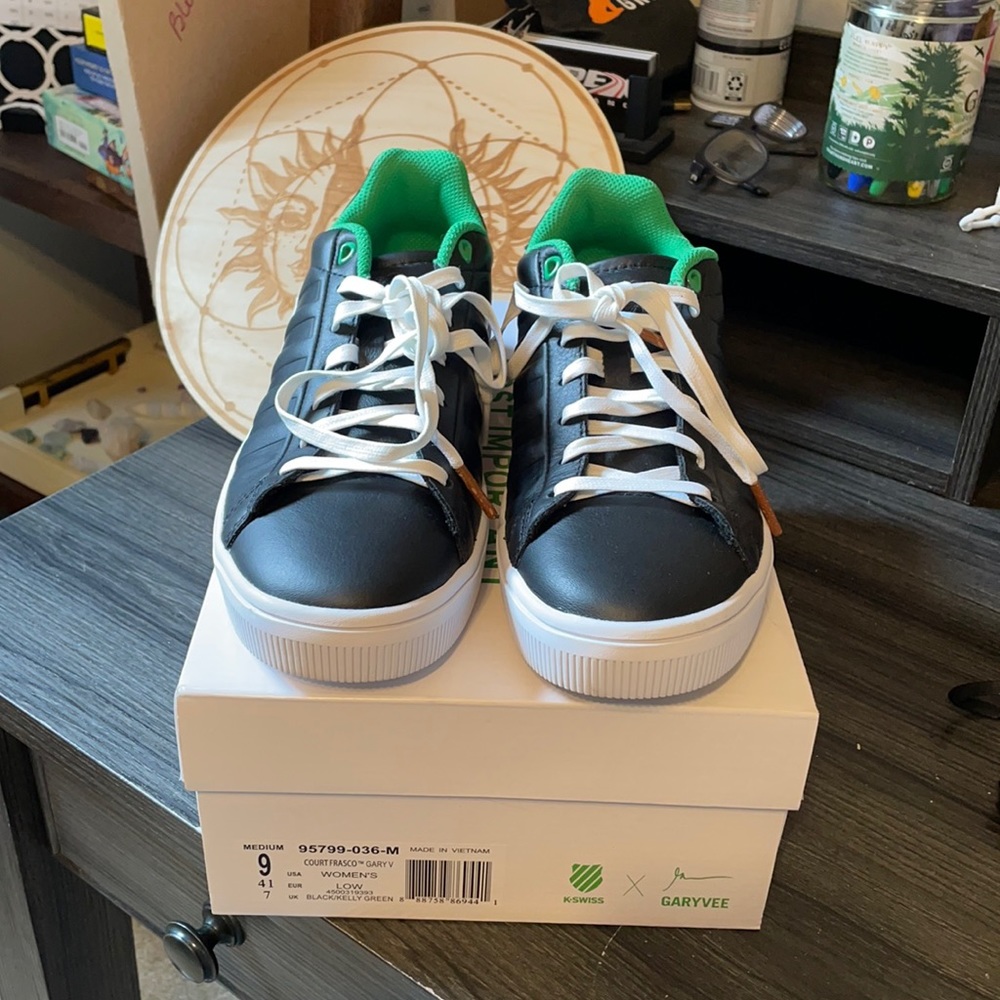 Gary Vee Size 9 K Swiss Court Frasco